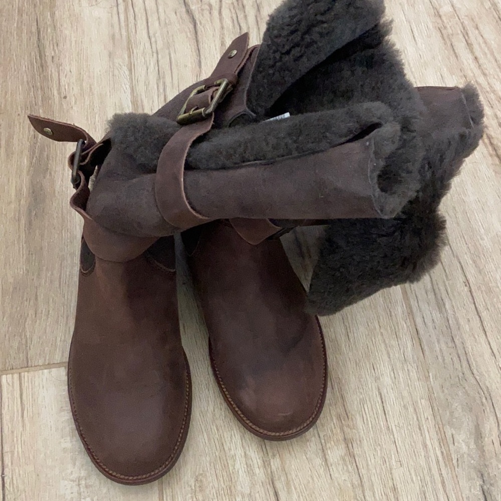 Sundance Emu boots